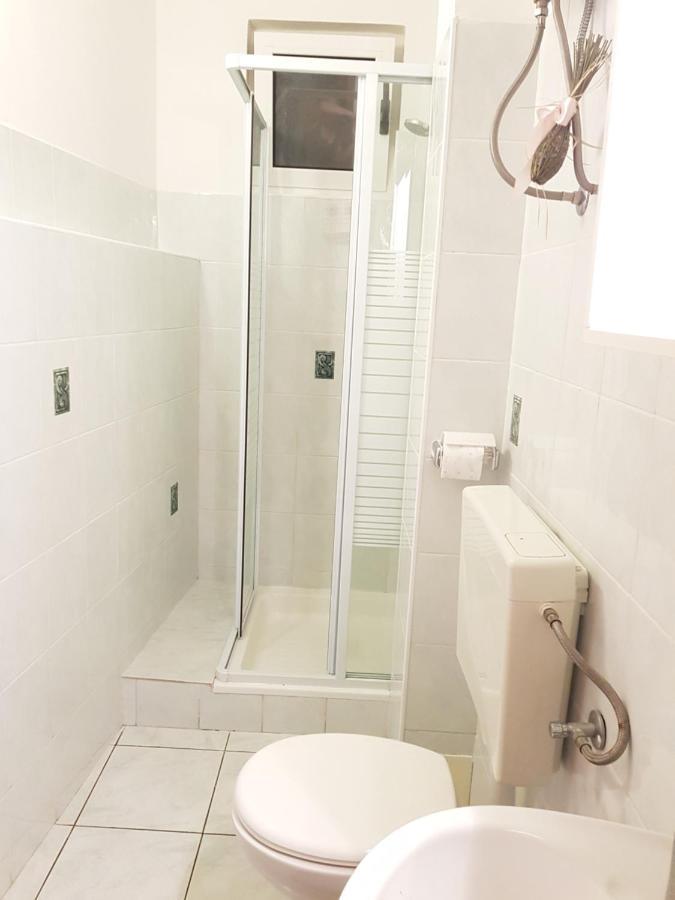 Petranic Apartment Tisno