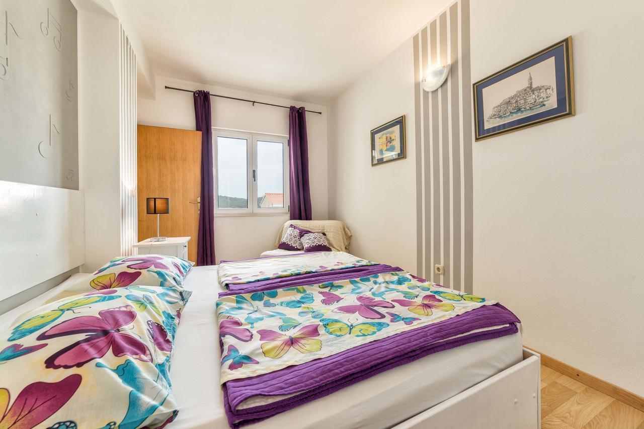 Petranic Apartment Tisno